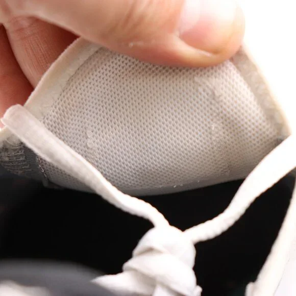 Nike Air Max 270 Men's Size 11 (AH8050 100) White/Black Running Sneaker - Picture 10 of 12